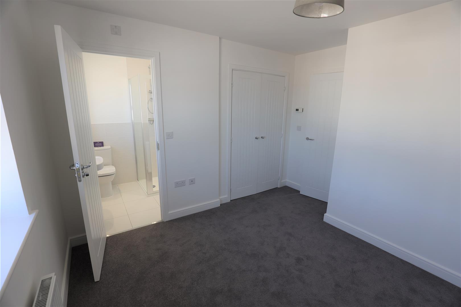 3 Cae Ffynnon, Clare Gardens, Cowbridge, CF71 7FJ